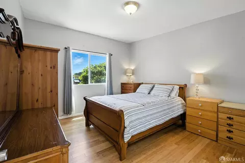 Bedroom - 715 Naples St, San Francisco, CA 94112 photo 4 of 10