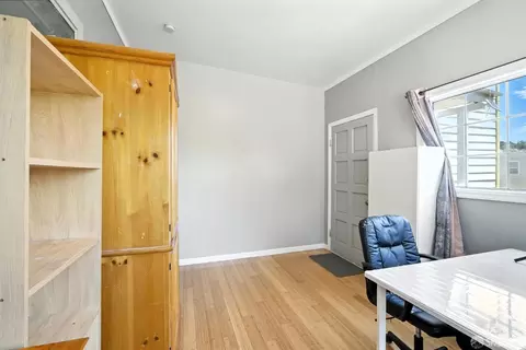 Entry Way - 715 Naples St, San Francisco, CA 94112 photo 3 of 3