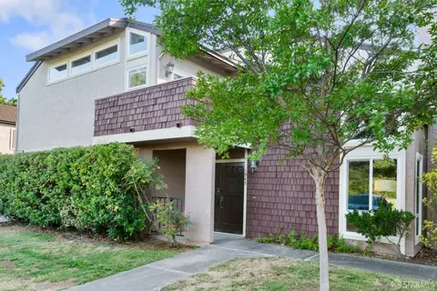 1945 Las Encinas Ct, Los Gatos, CA 95032