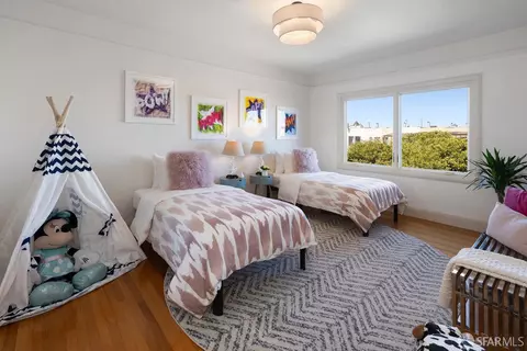 Bedroom - 1751 25th Ave, San Francisco, CA 94122 photo 2 of 6