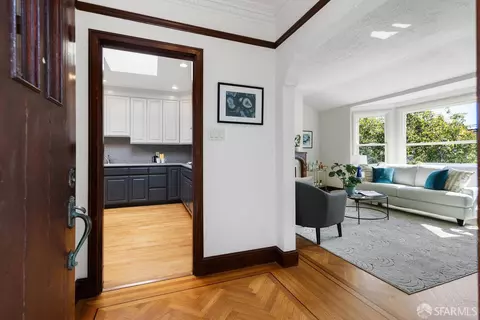 Entry Way - 1751 25th Ave, San Francisco, CA 94122 photo 1 of 1