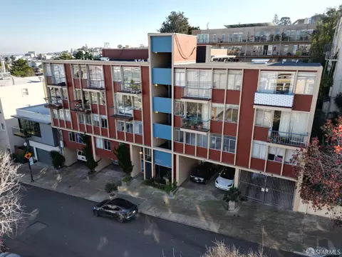 3835 19th St, San Francisco, CA 94114
