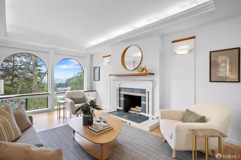 363 Panorama Dr, San Francisco, CA 94131