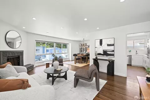 Living - 31 Canterbury Ave, Daly City, CA 94015 photo 1 of 3
