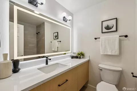 Bath - 229 Cypress Point Dr, Mountain View, CA 94043 photo 3 of 3