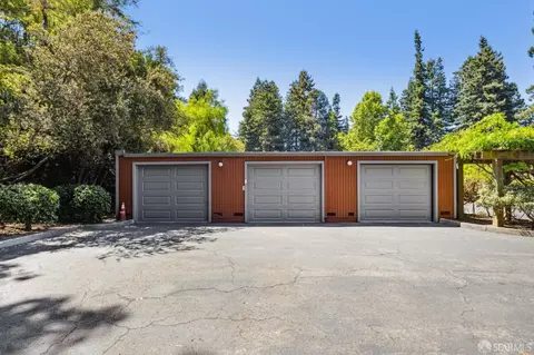 Exterior - 229 Cypress Point Dr, Mountain View, CA 94043 photo 4 of 9