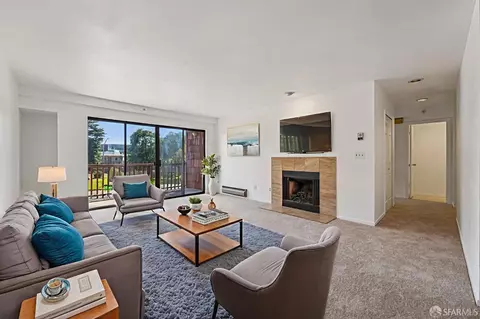 920 Mission Rd #15, South San Francisco, CA 94080