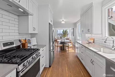 Kitchen - 939 Innes Ave, San Francisco, CA 94124 photo 2 of 6
