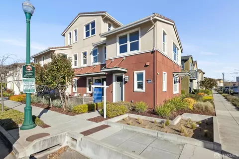 Exterior - 2768 Bette St, Alameda, CA 94501 photo 6 of 6