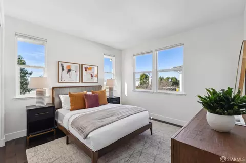 Bedroom - 2768 Bette St, Alameda, CA 94501 photo 6 of 7