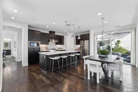 Dining - 2768 Bette St, Alameda, CA 94501 photo 3 of 7