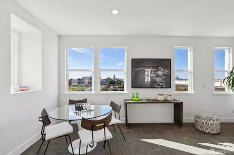 Dining - 2768 Bette St, Alameda, CA 94501 photo 7 of 7