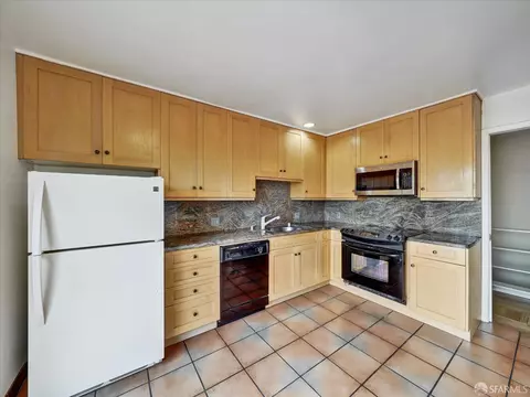 173 Warren Dr, San Francisco, CA 94131 photo 10