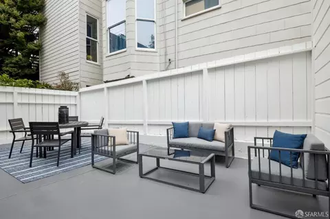 Exterior - 102 Baker St, San Francisco, CA 94117 photo 2 of 3