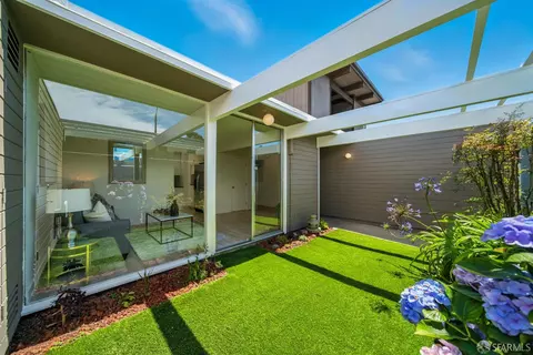 Exterior - 29 Cameo Way, San Francisco, CA 94131 photo 6 of 19