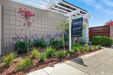 Exterior - 29 Cameo Way, San Francisco, CA 94131 photo 3 of 19
