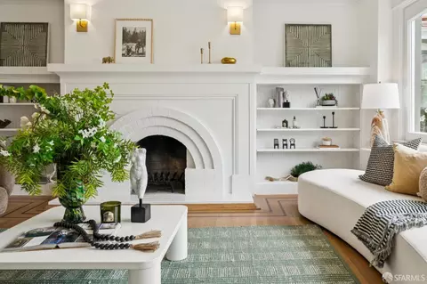 Living - 560 18th Ave, San Francisco, CA 94121 photo 3 of 7
