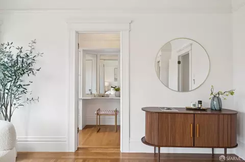 Entry Way - 560 18th Ave, San Francisco, CA 94121 photo 9 of 12