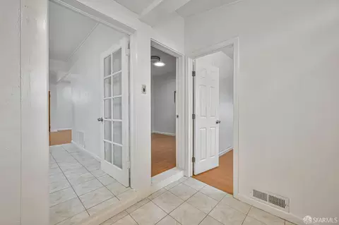 Entry Way - 19 Farallones St, San Francisco, CA 94112 photo 2 of 2
