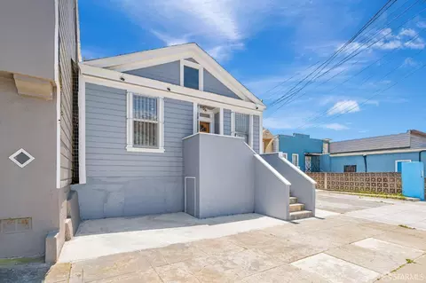 Exterior - 19 Farallones St, San Francisco, CA 94112 photo 2 of 8