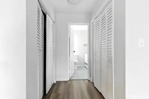 Entry Way - 529 37th Ave, San Francisco, CA 94121 photo 1 of 4
