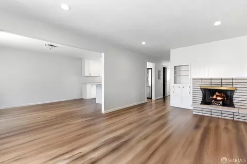 Living - 529 37th Ave, San Francisco, CA 94121 photo 4 of 7