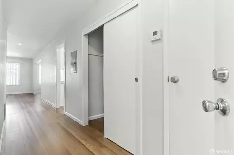 Entry Way - 529 37th Ave, San Francisco, CA 94121 photo 2 of 4