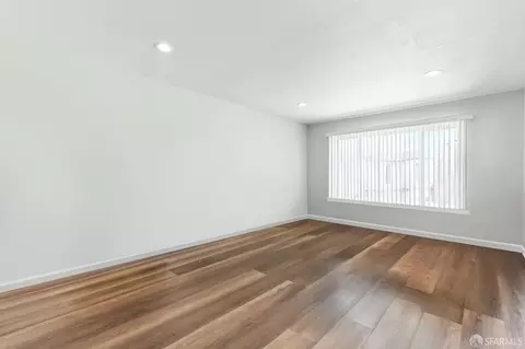 Living - 529 37th Ave, San Francisco, CA 94121 photo 6 of 7