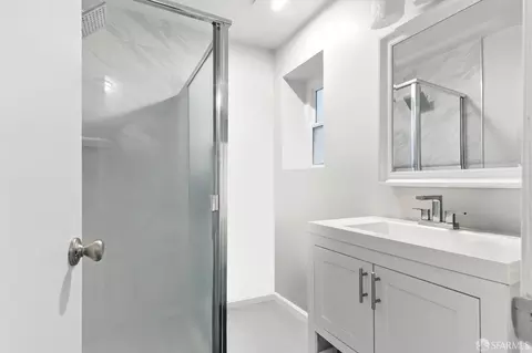 Bath - 529 37th Ave, San Francisco, CA 94121 photo 2 of 6