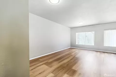 Living - 529 37th Ave, San Francisco, CA 94121 photo 2 of 7
