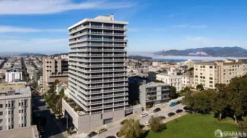 2200 Sacramento St #403, San Francisco, CA 94115