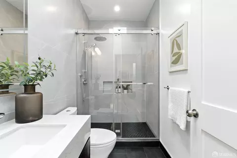 Bath - 243 Granada Ave, San Francisco, CA 94112 photo 2 of 6