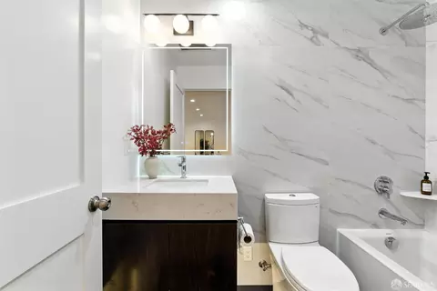 Bath - 243 Granada Ave, San Francisco, CA 94112 photo 5 of 6