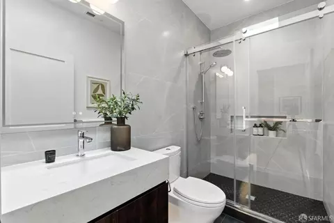 Bath - 243 Granada Ave, San Francisco, CA 94112 photo 1 of 6