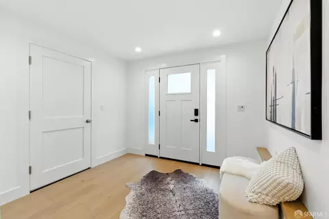 Entry Way - 243 Granada Ave, San Francisco, CA 94112 photo 2 of 7