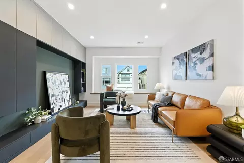Living - 243 Granada Ave, San Francisco, CA 94112 photo 1 of 6