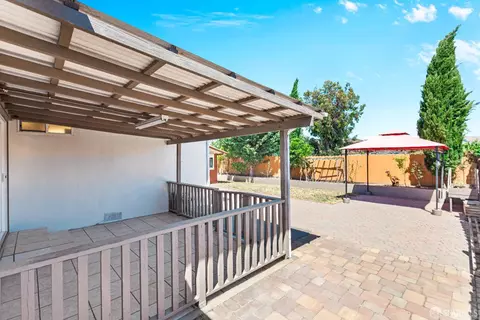 Exterior - 28378 Thackeray Ave, Hayward, CA 94544 photo 8 of 20