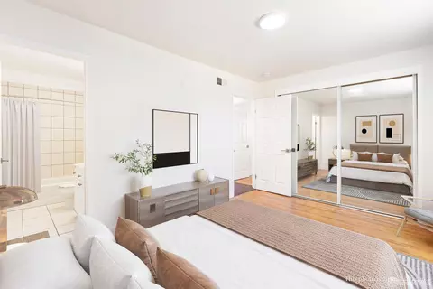 Bedroom - 28378 Thackeray Ave, Hayward, CA 94544 photo 3 of 9