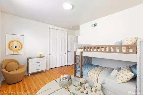 Bedroom - 28378 Thackeray Ave, Hayward, CA 94544 photo 8 of 9