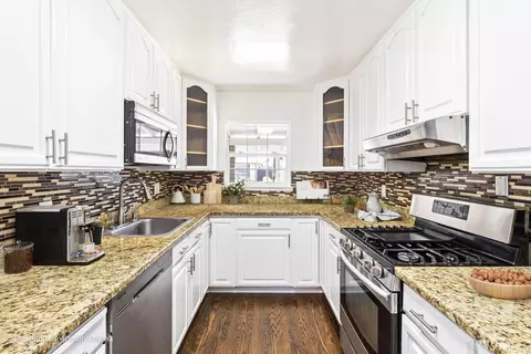 Kitchen - 28378 Thackeray Ave, Hayward, CA 94544 photo 1 of 4