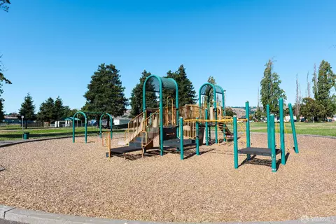 Other - 28378 Thackeray Ave, Hayward, CA 94544 photo 9 of 13