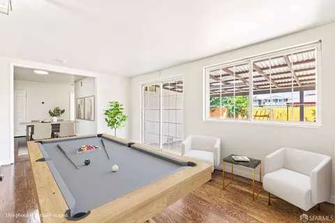 Living - 28378 Thackeray Ave, Hayward, CA 94544 photo 10 of 12