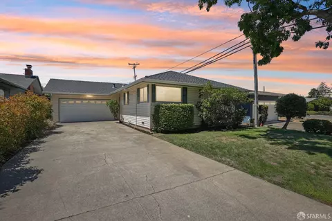 2418 S Norfolk St, San Mateo, CA 94403