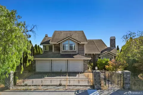 13407 Campus Dr, Oakland, CA 94619