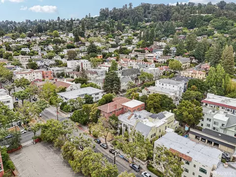 View/Area - 1767 Euclid Ave #4, Berkeley, CA 94709 photo 4 of 12