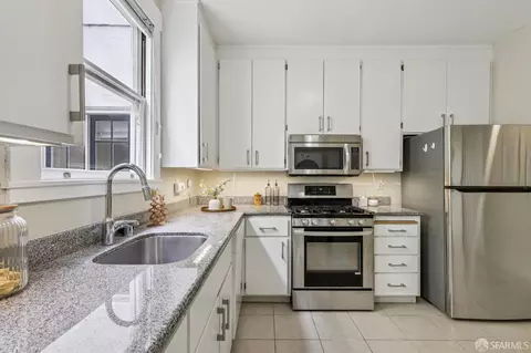 Kitchen - 1767 Euclid Ave #4, Berkeley, CA 94709 photo 2 of 2