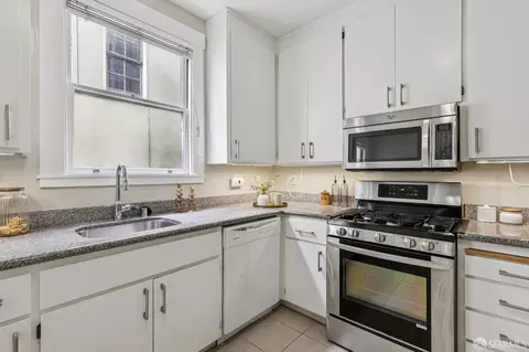 Kitchen - 1767 Euclid Ave #4, Berkeley, CA 94709 photo 1 of 2