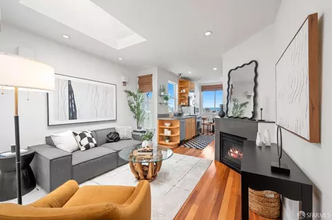 161 Castro St #C, San Francisco, CA 94114