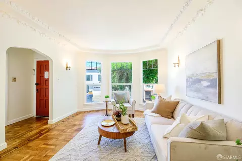 Living - 225 Cotter St, San Francisco, CA 94112 photo 5 of 8