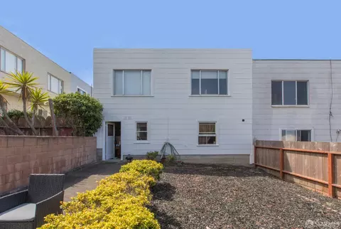 Exterior - 3118 Rivera St, San Francisco, CA 94116 photo 6 of 23